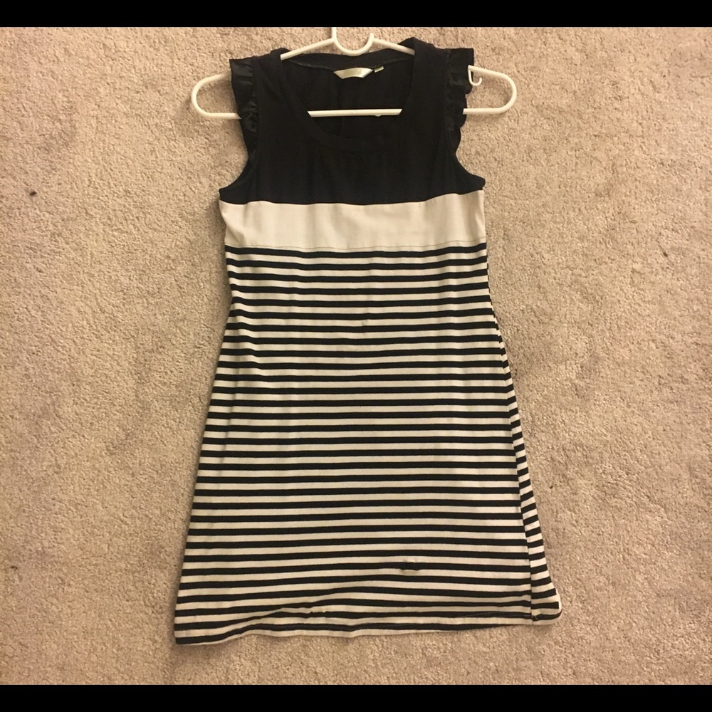 Black/white stripe dress from Duoyi